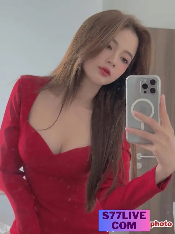 Hot Girl Ảnh Thẻ Lê Lý Lan Hương Khoe Dáng Đẹp Hình 9