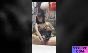 LiliBear 77live Mặt Ngây Thơ Đeo Kính Show Hàng Hình 8