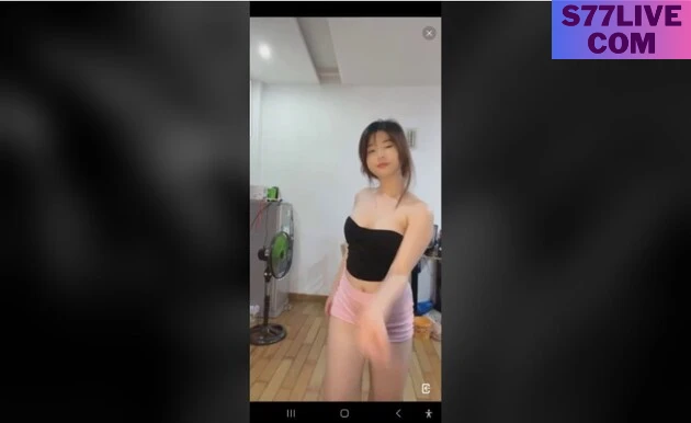 Idol Hương Loli 77live Khoe Tài Năng Nhảy Múa Gợi Cảm Hình 4