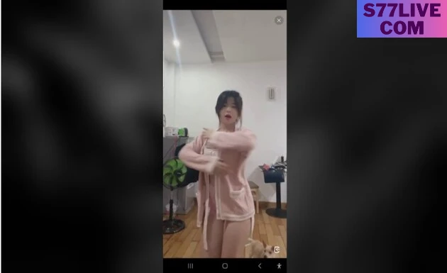 Idol Hương Loli 77live Khoe Tài Năng Nhảy Múa Gợi Cảm Hình 5